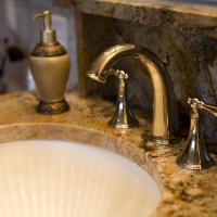 Sink faucet